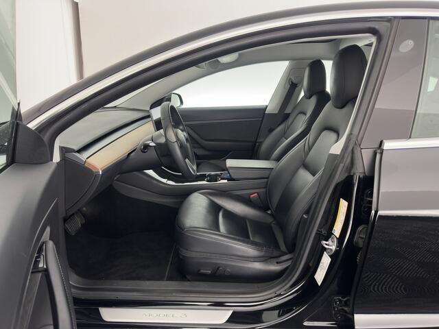 Tesla Model 3 Standard RWD Plus 60 kWh [ 3-Fase ] {SOH-86%} (INCL-BTW) Aut. *PANO | AUTO-PILOT | LEATHER | KEYLESS | FULL-LED | MEMORY-PACK | SURROUND-VIEW | DAB | CARPLAY | DIGI-COCKPIT | LANE-ASSIST | COMFORT-SEATS | 18"ALU*