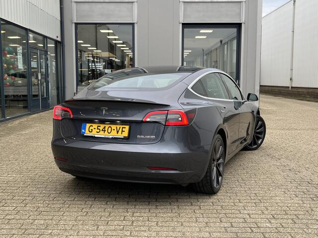 Tesla Model 3 Performance AWD 75 kWh | NL Auto/2e Eig./Leder/Navi/20"/Pano.Dak/Camera/Basic Autopilot