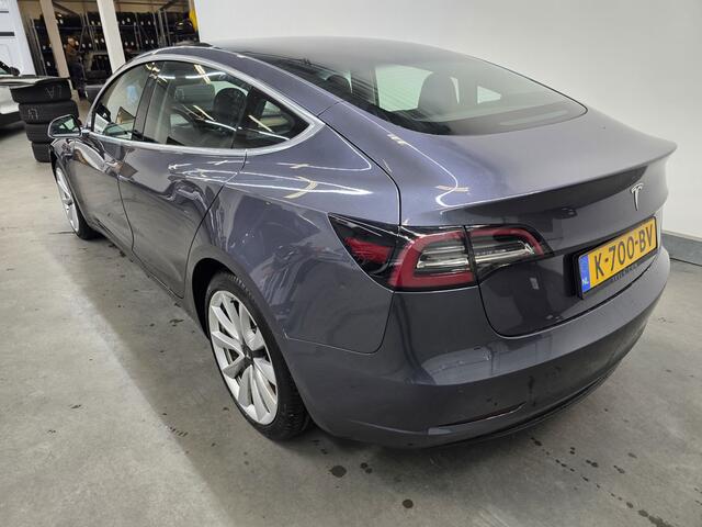 Tesla Model 3 Standard RWD Plus 60 kWh 19'' Velgen, ¤ 16.500,00 netto Wordt verwacht