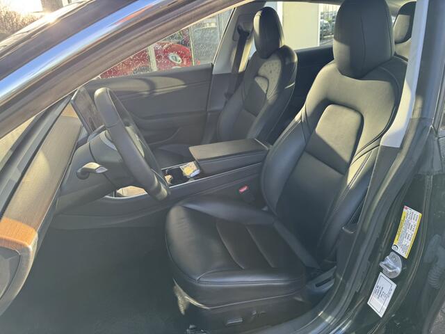 Tesla Model 3 Standard RWD Plus 60 kWh *EXPORT*