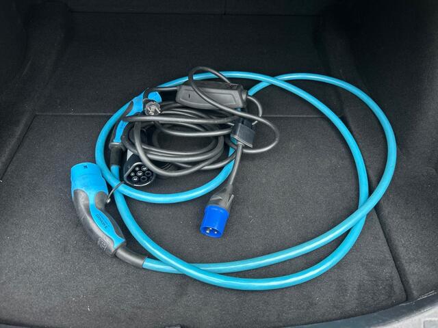 Tesla Model 3 Standard RWD Plus 60 kWh, soh 85.6 % inruil/fin mogelijk