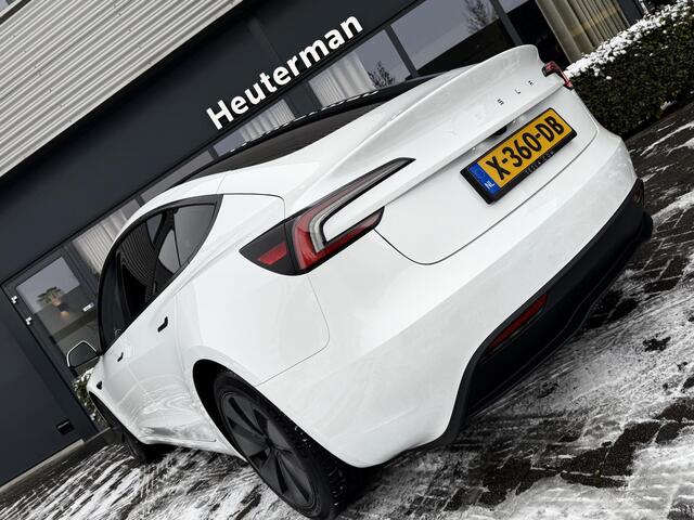 Tesla Model 3 RWD 60 kWh/ Nieuw Model/ Panodak/ Sfeer