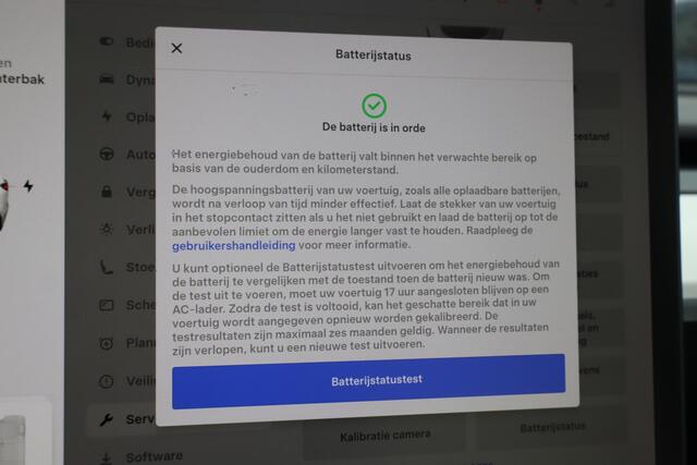 Tesla Model 3 Long Range AWD 75 kWh 92,9% SOH, Warmtepomp, Autopilot computer 3.0, Lichtmetalen wielen, Panoramadak