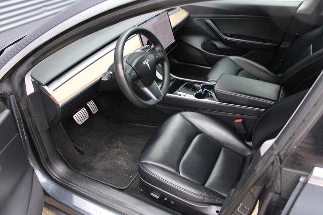 Tesla Model 3 Performance AWD 75 kWh Panoramadak Auto-Pilot Carbon