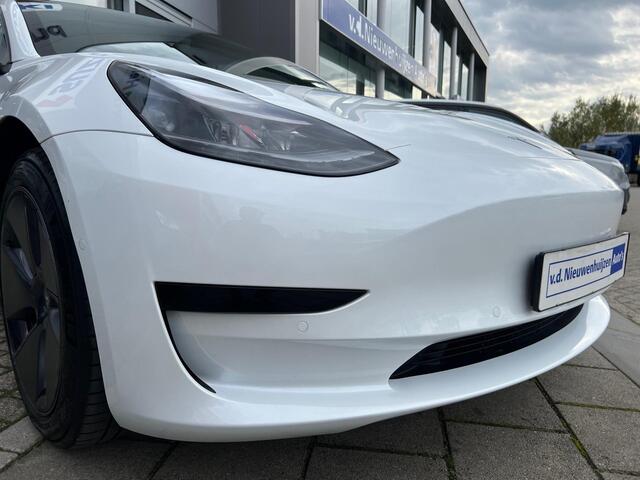Tesla Model 3 Standard RWD Plus | | Camera | Keyless | Info Jeroen: 0492-588 980