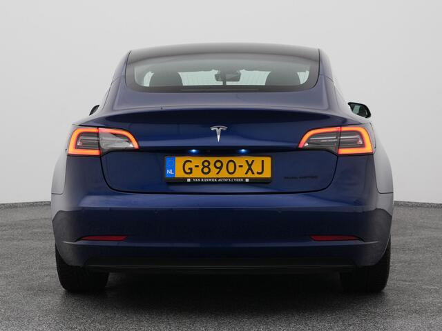 Tesla Model 3 Long Range AWD 75 kWh | PANO | CAMERA | AUTOPILOT | STOELVERW.