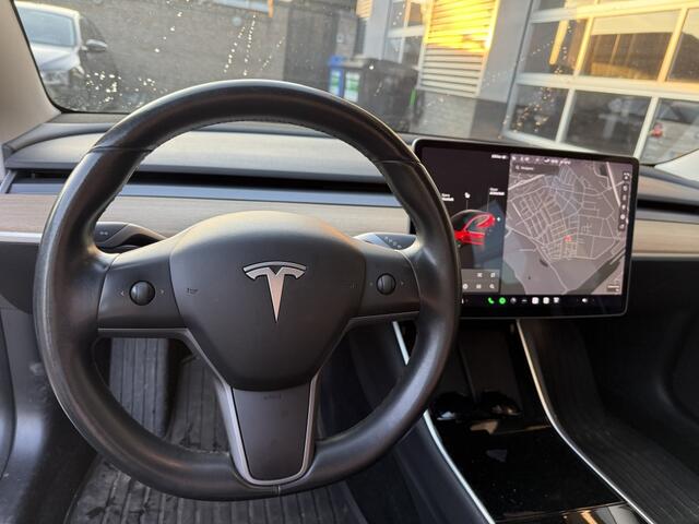 Tesla Model 3 Long Range AWD 75kWh