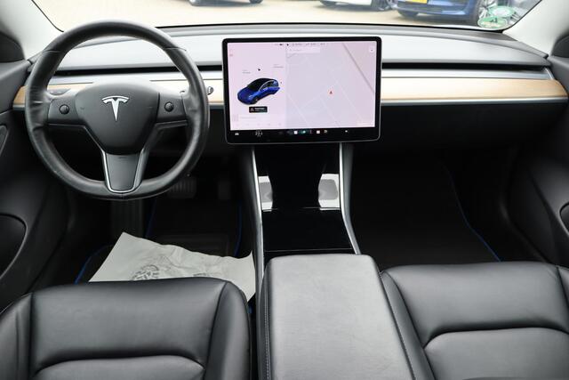 Tesla Model 3 Standard RWD Plus 60 kWh 86,7% SOH, Trekhaak, Autopilot computer 2.5, 360 Camera, Elektrische ramen, Lederen interieur
