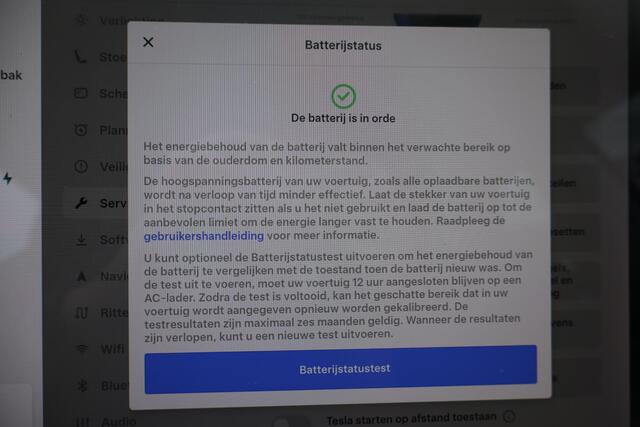 Tesla Model 3 Standard RWD Plus 60 kWh 86,7% SOH, Trekhaak, Autopilot computer 2.5, 360 Camera, Elektrische ramen, Lederen interieur