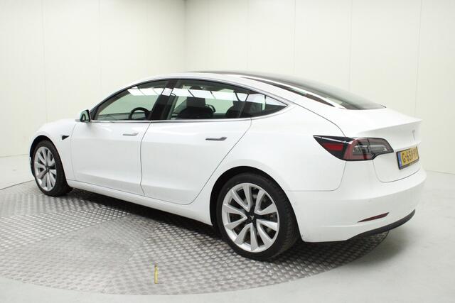 Tesla Model 3 Long Range AWD 75 kWh 93,4 SOH | Trekhaak af fabriek | Autopilot | Panoramadak | Navigatie Fullmap | NL Auto