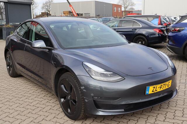 Tesla Model 3 Standard RWD Plus 60 kWh 85,4% SOH, Autopilot computer 2.5, 360 Camera, Auto moet nog gereinigd worden!