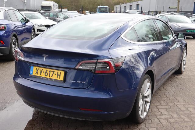 Tesla Model 3 Long Range AWD 75 kWh 86% SOH, Lederen interieur, Cruise control, Autopilot computer 3.0, 360 Camera, Auto moet nog gereinigd worden.
