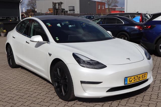 Tesla Model 3 Long Range AWD 75 kWh 85% SOH, Autopilot computer 3.0, Trekhaak, Cruise control, Panoramadak