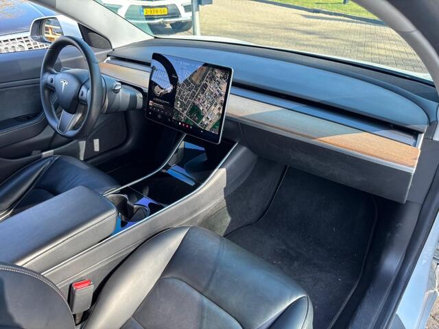 Tesla Model 3 Stnd Parelmoer Wit 60 KWH Autopilot 2019 85.6% SOH
