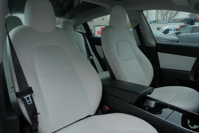 Tesla Model 3 Long Range AWD 75 kWh | Auto Pilot | Panoramadak | Stoelverwarming