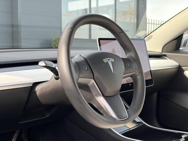 Tesla Model 3 Long Range AWD 75 kWh 2e Eigenaar,Autopilot,Panodak,Leder,360 Camera,Adaptive Cruise,NL Auto,N.A.P,Extra zomer banden,APK tot 09-2027