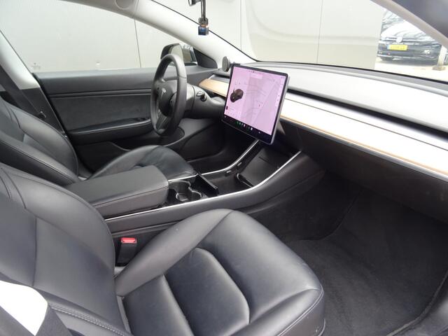 Tesla Model 3 Long Range AWD 75 kWh * BLACKED OUT * 445 KM ACCURANGE !!