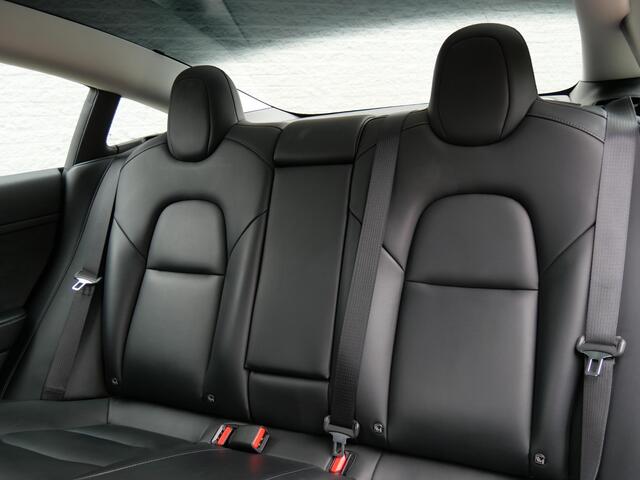 Tesla Model 3 75kWh LONG RANGE AWD/ ELEKT. KLEP/ PREMIUM AUDIO