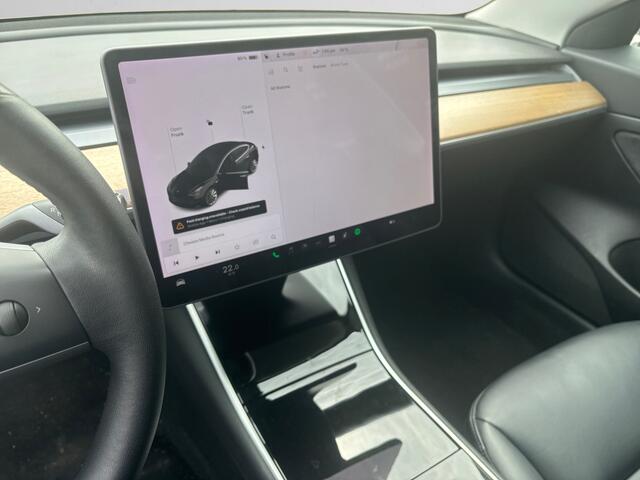 Tesla Model 3 Standard RWD Plus 60 kWh- SOH 90%, 370km Range, Trekhaak, Panoramadak, Auto Pilot