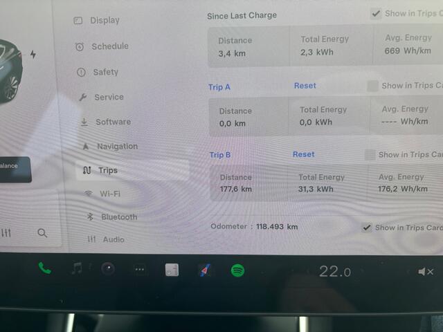 Tesla Model 3 Standard RWD Plus 60 kWh- SOH 90%, 370km Range, Trekhaak, Panoramadak, Auto Pilot