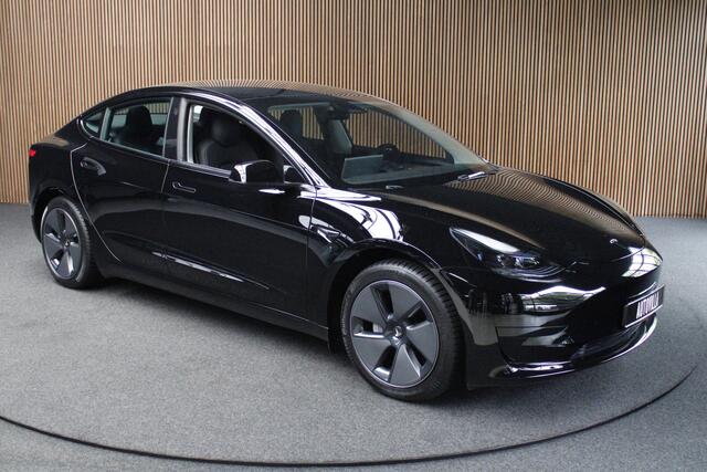 Tesla Model 3 RWD 60 kWh Full Self Driving 3 - Warmtepomp - Leder - Pano - 856km!!