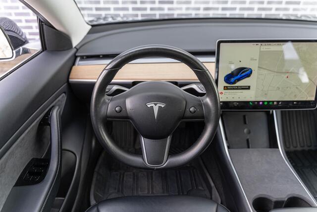 Tesla Model 3 Standard RWD Plus 60 kWh | Panoramadak | LED Koplampen | Premium Audio | Cruise Control Adaptief | Stoelverwarming | Full map navigatie | Basic Autopilot