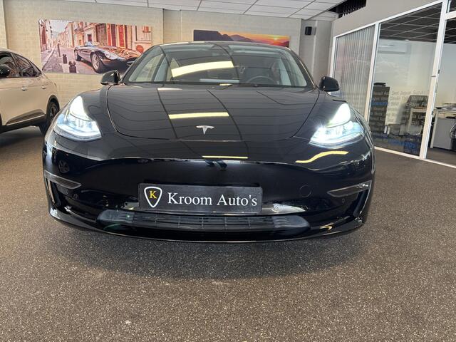 Tesla Model 3 Long Range AWD 75 kWh Dual Motor SOH 93.1 Pan Dak Auto Pilot 19 inch BTW SOH 93.1 % Dual Motor Panorama Dak Auto Pilot 19 inch BTW