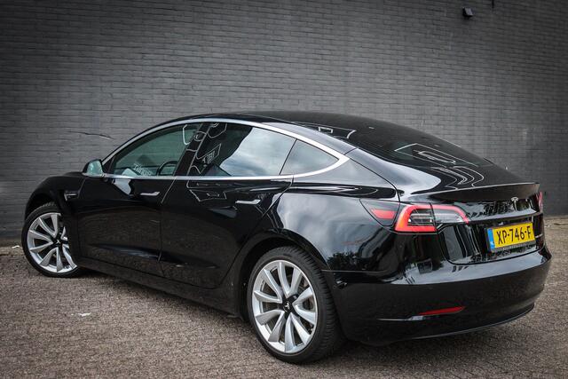 Tesla Model 3 Long Range AWD 75 kWh Net binen-Nu al te bezichtigen