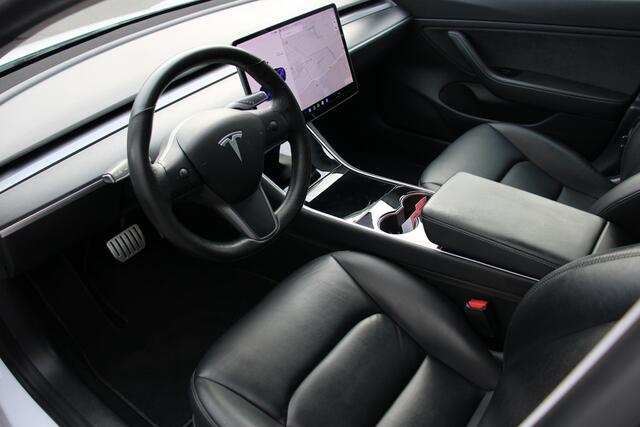 Tesla Model 3 Performance AWD 75 kWh 62500KM, CHROME DELETE