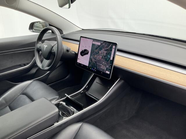 Tesla Model 3 Standard RWD Plus 60 kWh Autopilot Black magic