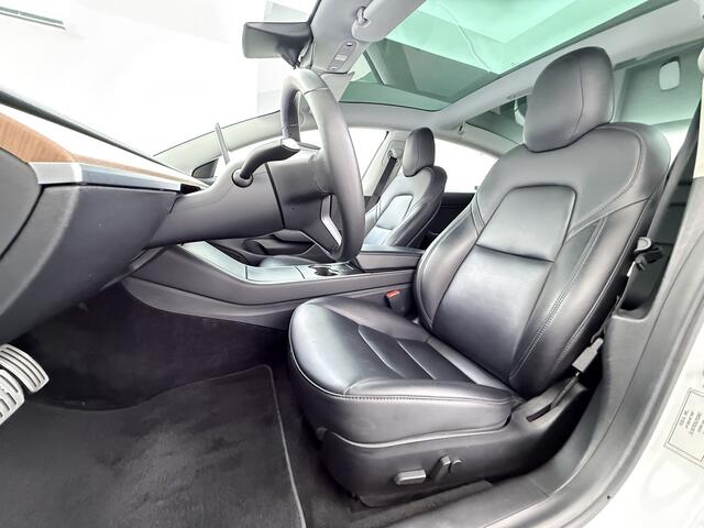 Tesla Model 3 Performance 513PK AWD **FSD** Panoramadak Navi Camera's Leder Stoelverwarming Navi Ecc Adap.Cruise Pdc Led Lmv 20" Google-Maps Elek.Stoelen+Memory Remote App Bediening Premium Audio
