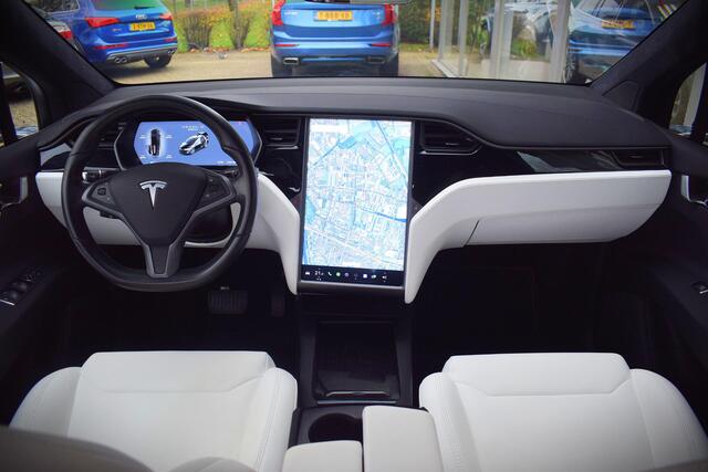 Tesla Model X 100D | ENHANCED AUTOPILOT | TREKHAAK |