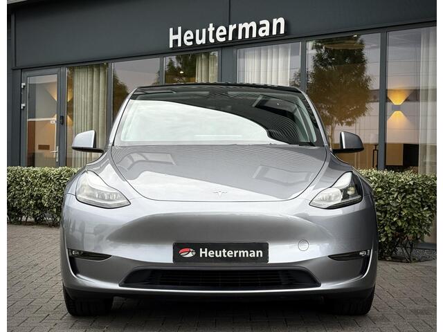 Tesla Model Y Long Range AWD 2024/ Autopilot/ 20 inch