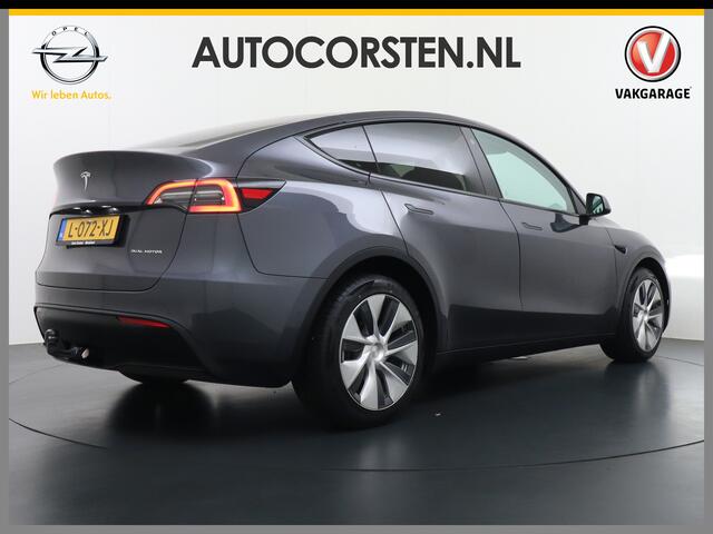 Tesla Model Y Long Range AWD 75kWh Trekhaak Warmtepomp Navi Ecc Leder Camera Privacy Glas Matrix-Led Keyless Stoel+stuurverwarming 1.600 kg Trekgewicht 1e Eigenaar Garantie Batterij en aandrijflijn jaar/192.000km vanaf nieuw