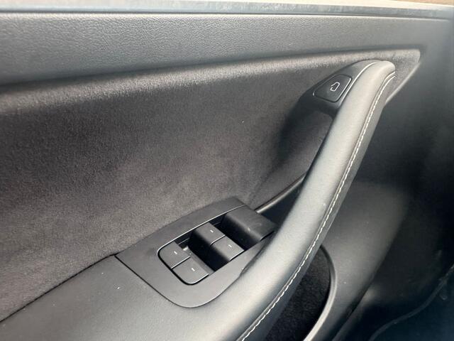 Tesla Model Y Long Range AWD 75 kWh