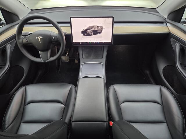 Tesla Model Y Long Range AWD 75 kWh | 20'' | Enhanced Autopilot | Trekhaak |*