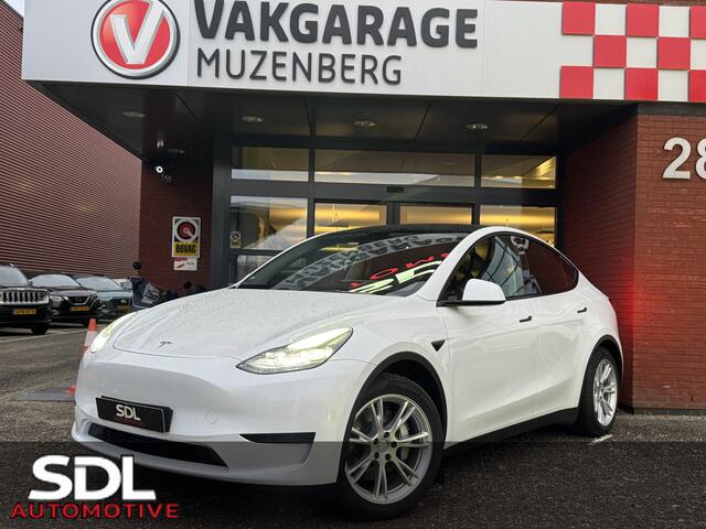 Tesla Model Y RWD 58 kWh // PANODAK // NAVI // ADAPTIVE CRUISE // CLIMA // AUTOPILOT // 360 CAMERA // LEDEREN BEKLEDING //