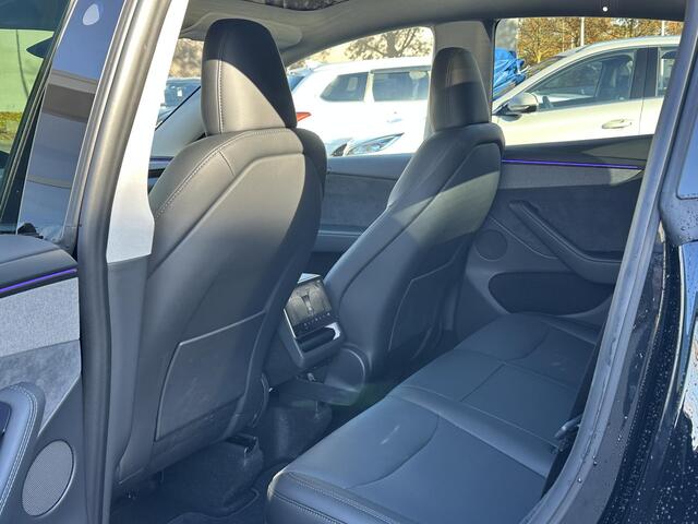 Tesla Model Y Premium Long Range AWD 75 kWh NIEUW MODEL| AUTOPILOT| VOLLEDIGE TESLA GARANTIE T/M 08/2029 OF 80.000KM| DE HOOGVOLTACCU EN AANDRIJFLIJN TOT 2033 of 192.000KM |