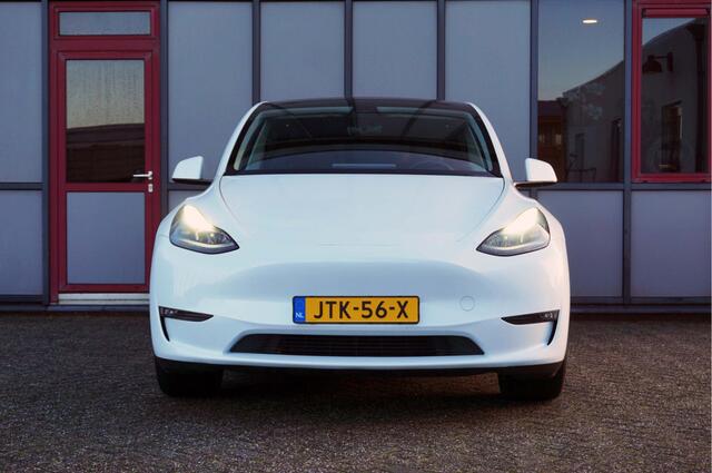Tesla Model Y Long Range AWD 75kWh SOH 93% Trekhaak