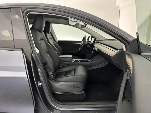 Tesla Model Y Long Range AWD 75 kWh [ 3-Fase ] {SOH-87%} (INCL.BTW) Aut. *PANO-WINDOW | AUTO-PILOT | LUXURY-LEATHER | NAVI-FULLMAP | MATRIX-LED | KEYLESS | CAMERA | DAB+ | HEATED-COMFORTSEATS | PRIVACY-GLASS | 19''ALU*