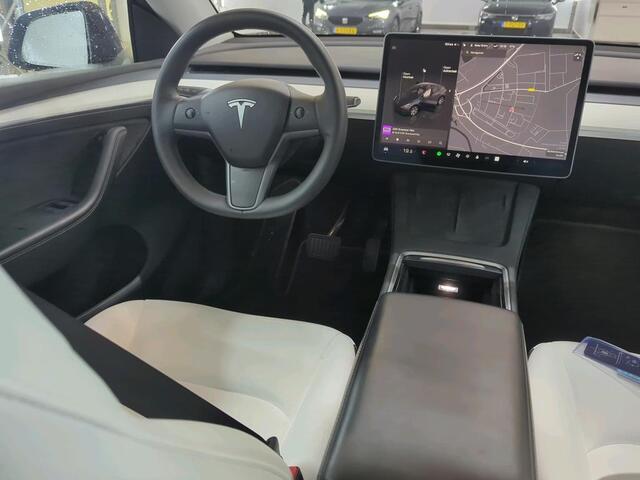 Tesla Model Y RWD 58 kWh 455 Km bereik Autopilot Panodak Camera