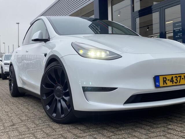 Tesla Model Y Performance AWD 75 kWh / Panodak / Stuurverwarming / Stoelverwarming V+A / Vol-Leder / Elektr.-Stoelen / Dodehoek-Detectie / Keyless / LED / Navi / 21'' LMV / ENZ.
