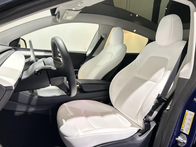 Tesla Model Y Long Range AWD 75 kWh Panoramadak | Wit leder!