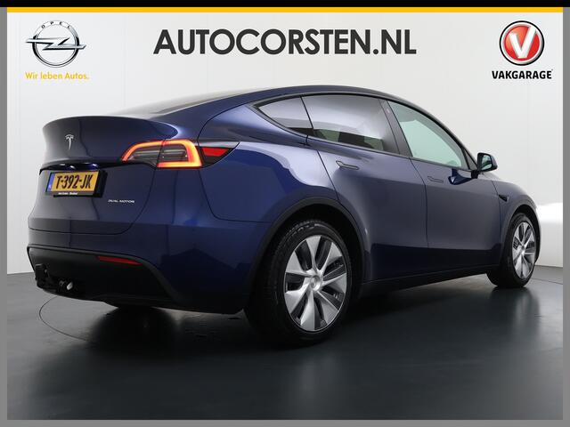 Tesla Model Y Long Range AWD 514pk SOH 92% Trekhaak Warmtepomp Leder Panoramadak Matrix-LED Autopilot Elektr.Stuur+Stoel+Verwarmd Navi Ecc Premium Audio Keyless Priv.Glass Camera's Elektr.AchterKlep Parkeer Assistent Sentry-Mode Privacyglas Bluetooth Dodehoek detector 