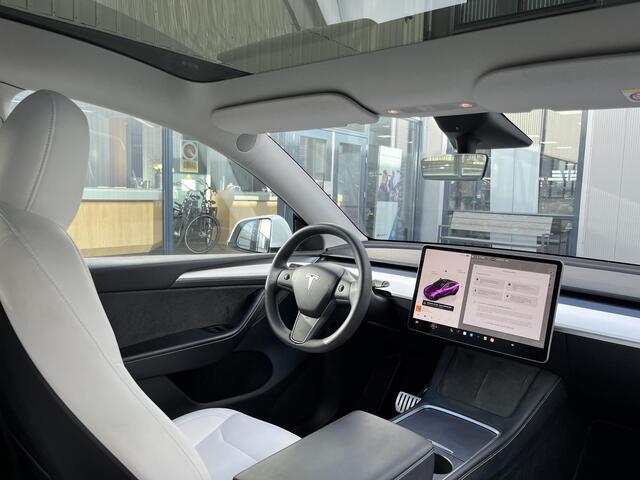 Tesla Model Y Performance AWD 75 kWh | NL Auto/1e Eig./Leder/Pano.Dak/Navi/21"/Camera/Stoel&Stuurverwarming