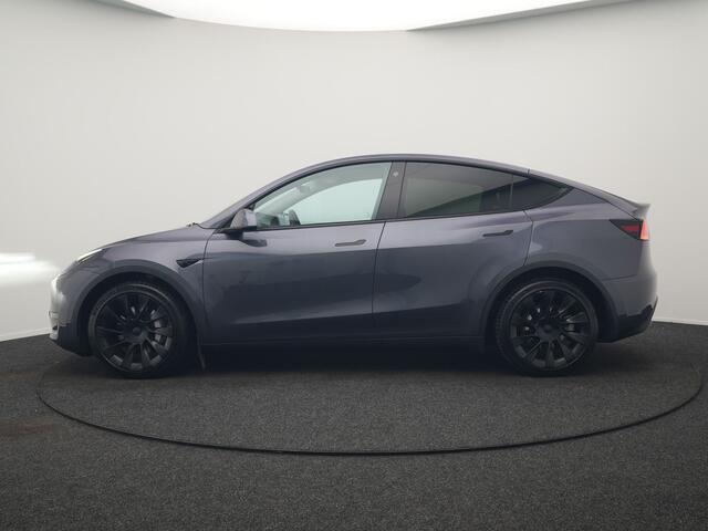 Tesla Model Y Long Range AWD 75 kWh 441pk SOH 92,3% | Full Self-Driving Capability | Panodak | Adaptive Cruise | Lederen Sportstoelen Memory & Verwarmd | Camera | Navigatie |