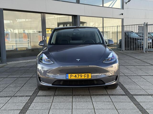 Tesla Model Y Aut. Long Range Dual Motor AWD | Autopilot | Panorama | Leder |