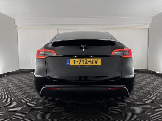Tesla Model Y RWD 58 kWh [ 3-Fase ] {SOH-91%} (INCL-BTW) Aut. *PANO | LEATHER | TOWBAR | AUTO-PILOT | NAVI-FULLMAP | MATRIX-LED | KEYLESS | CAMERA | DAB+ | HEATED-COMFORTSEATS | PRIVACYGLASS | TOPVIEW | 19''ALU*