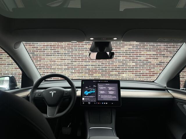 Tesla Model Y Long Range RWD 75 kWh Autopiloot 360 Panoramadak