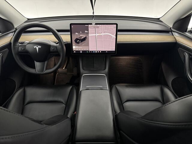 Tesla Model Y Long Range AWD 75 kWh | Snelladen | SOH 92% | Autopilot | Pano | Camera | Memory | Pano | Stoel/Stuurverw.